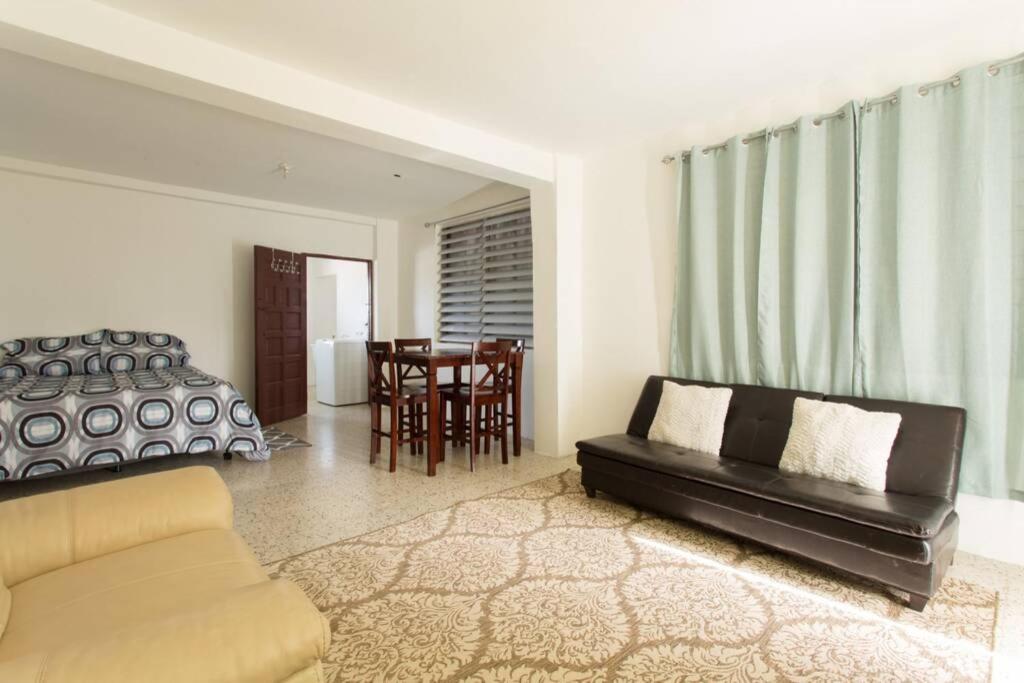 Chill Family And Friend Escape With Wrap Around Porch Apartment Rio Grande Ngoại thất bức ảnh